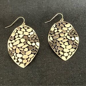 Elegant Gold Leaf Earrings
